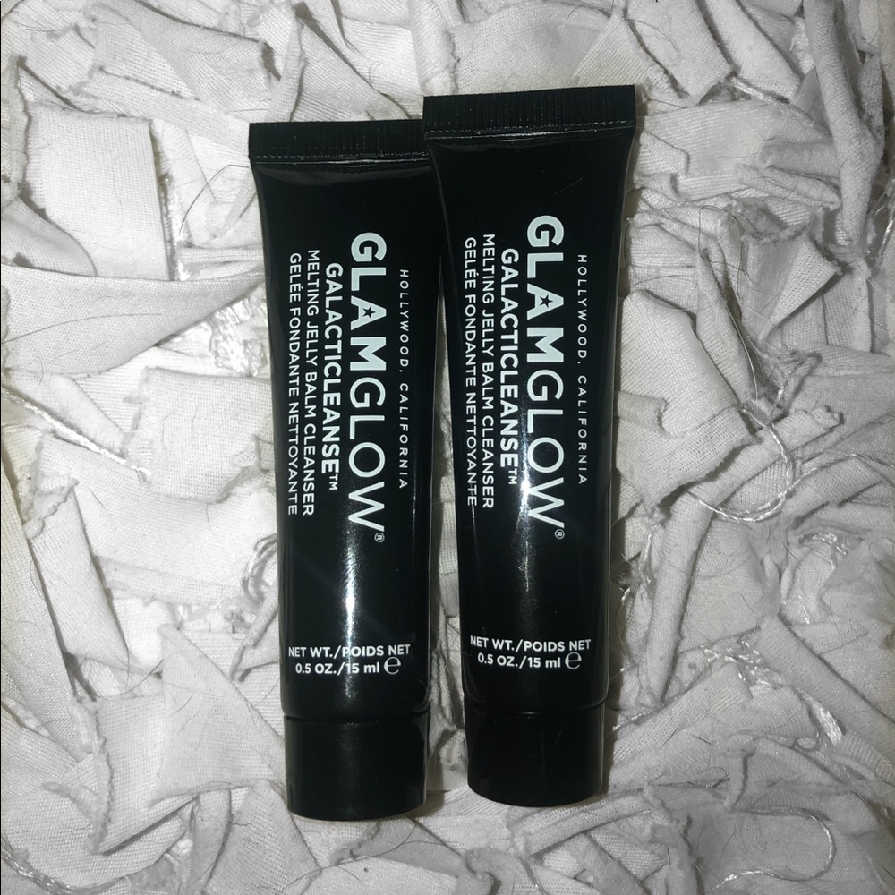 Glam Glow Galacticleanse Two .5 oz tubes.